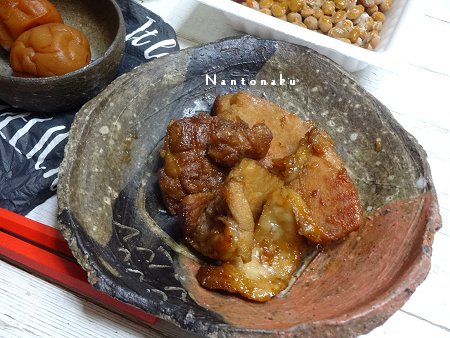 NANTONAKU 12-06 エビフライと煮直した煮豚　2