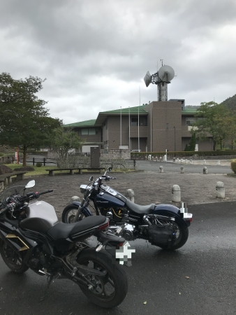 京都ダム巡り　ツーリング　日吉ダム　ダム事務所