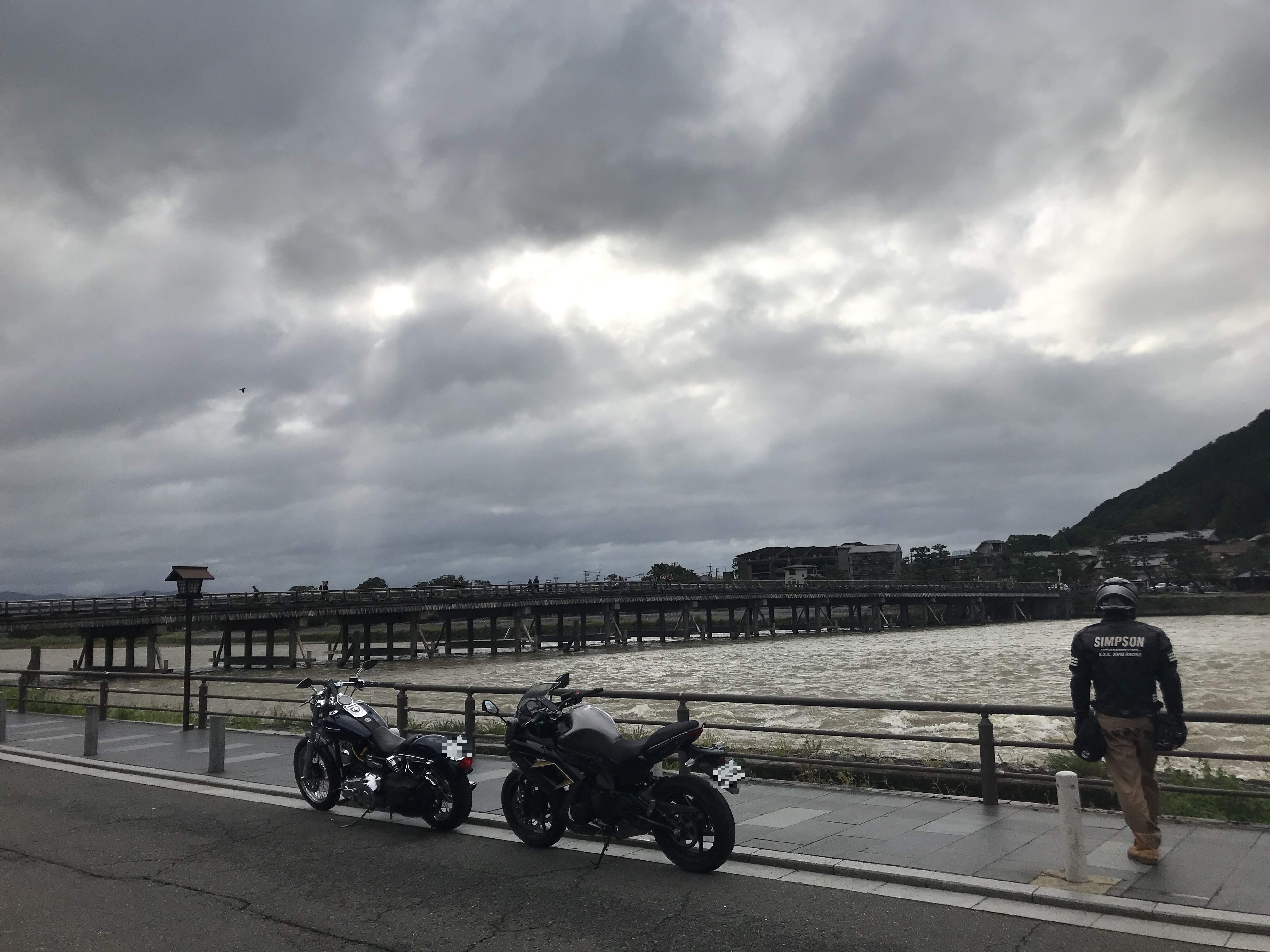 京都ダム巡り　ツーリング　渡月橋 ハーレー　ニンジャ