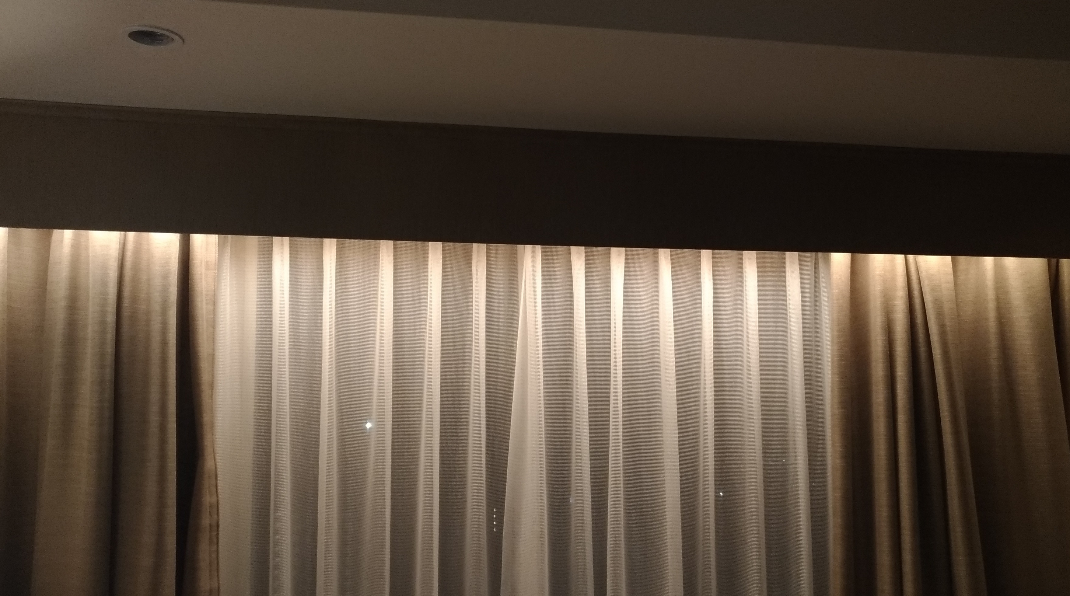 osaka_hotel_room_illumination_1.jpg