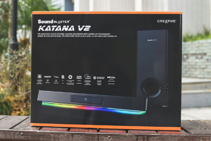 オーディオ機器 スピーカー クリエイティブ 『Sound Blaster Katana V2』 画像など ～第2世代 