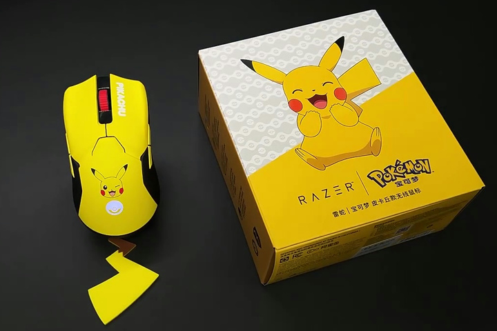 Razer_Viper_Ultimate_Pikachu_01.jpg