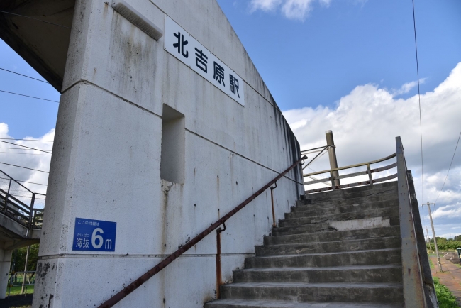 166北吉原駅階段